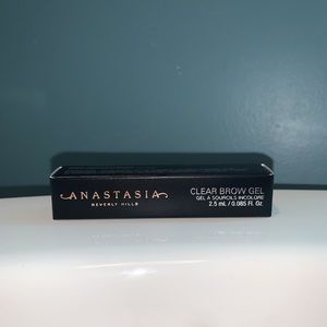 New Anastasia brow gel :)